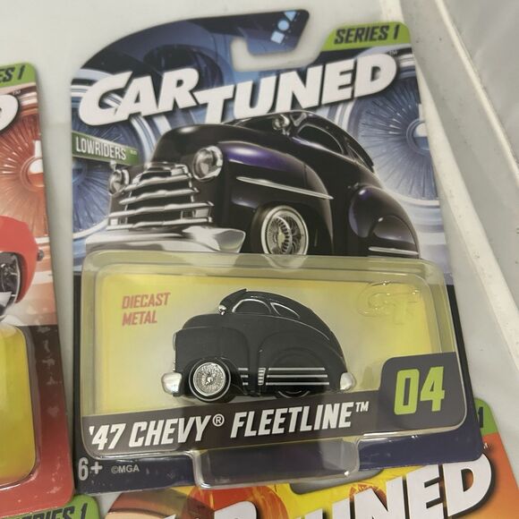 Car Tuned Series 1 Full Set of 8  Die cast Cars 1:64 New Sealed Box - Picture 9 of 13